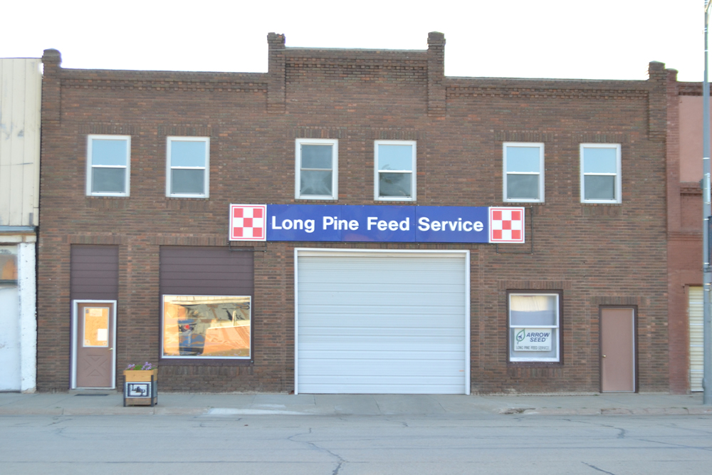 Long Pine Feed Service